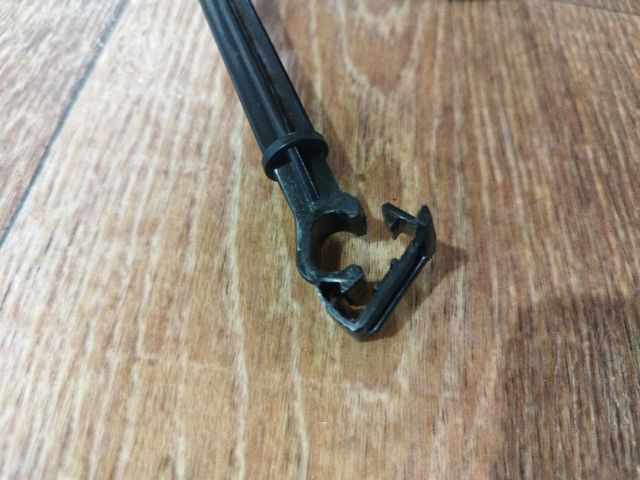 bontott VW POLO V Jobb hátsó Ülés Rögzítő