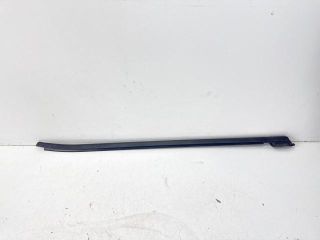 bontott VW POLO V Jobb hátsó Vízlehúzó Gumicsík