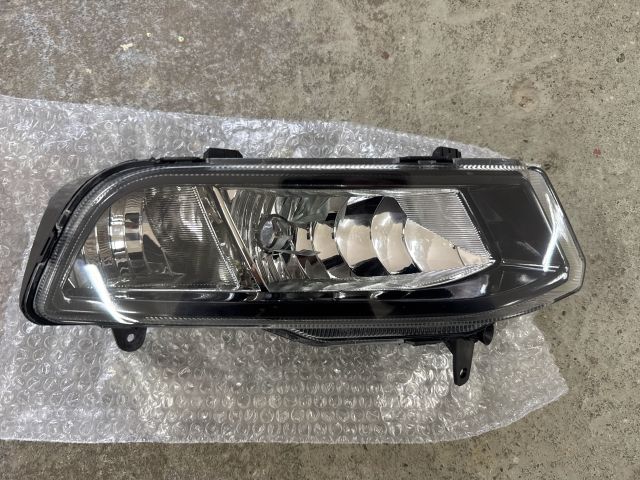 bontott VW POLO V Jobb Ködfényszóró