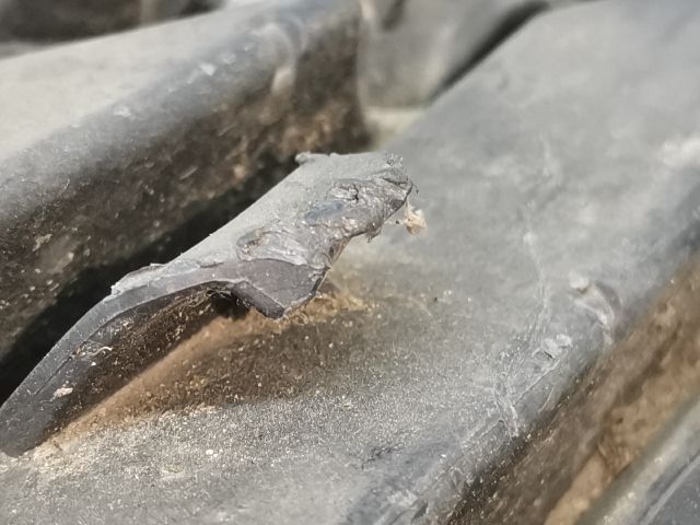 bontott VW POLO V Jobb Ködlámpa Rács