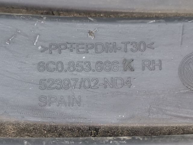 bontott VW POLO V Jobb Ködlámpa Rács