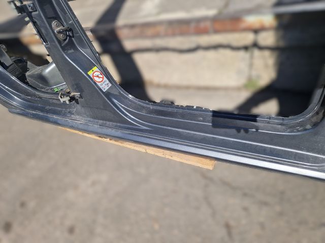 bontott VW POLO V Jobb Küszöb