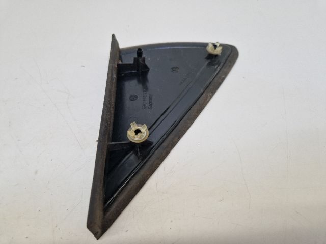 bontott VW POLO V Jobb Visszapillantó Tükör Előtti Burkolat