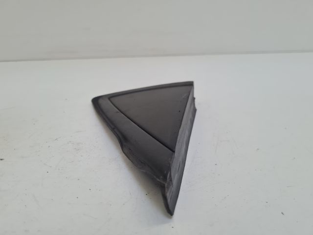 bontott VW POLO V Jobb Visszapillantó Tükör Előtti Burkolat