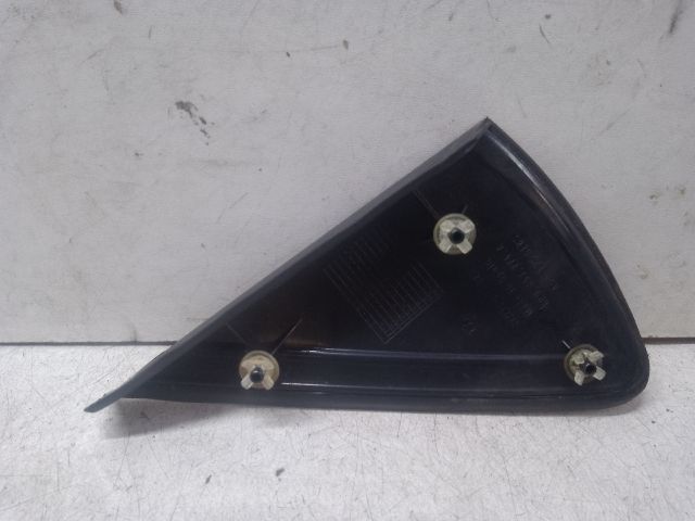 bontott VW POLO V Jobb Visszapillantó Tükör Előtti Burkolat