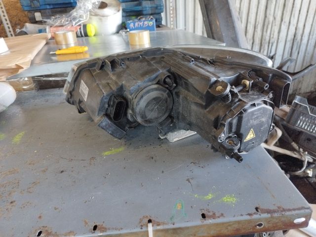 bontott VW POLO V Jobb Xenon Fényszóró