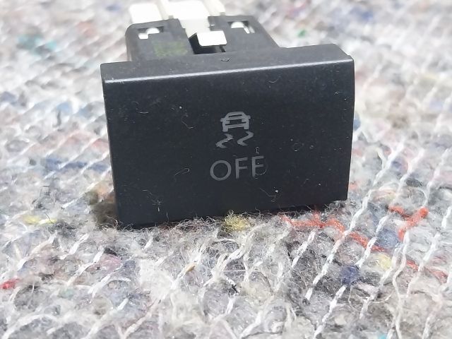 bontott VW POLO V Kipörgésgátló Kapcsoló