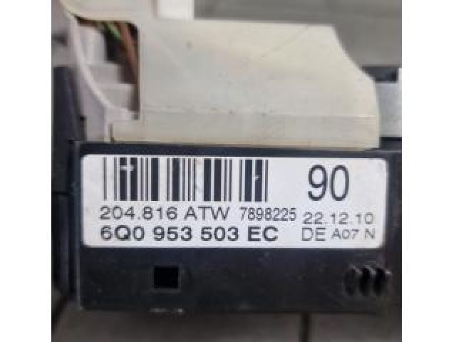 bontott VW POLO V Komplett Kormánykapcsoló (Bajuszkapcsoló)