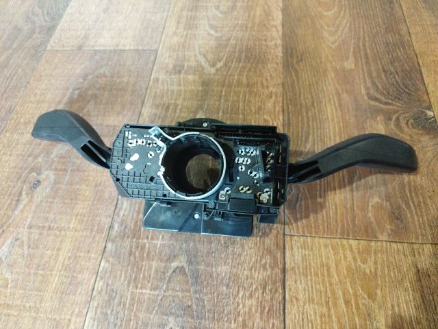 bontott VW POLO V Komplett Kormánykapcsoló (Bajuszkapcsoló)