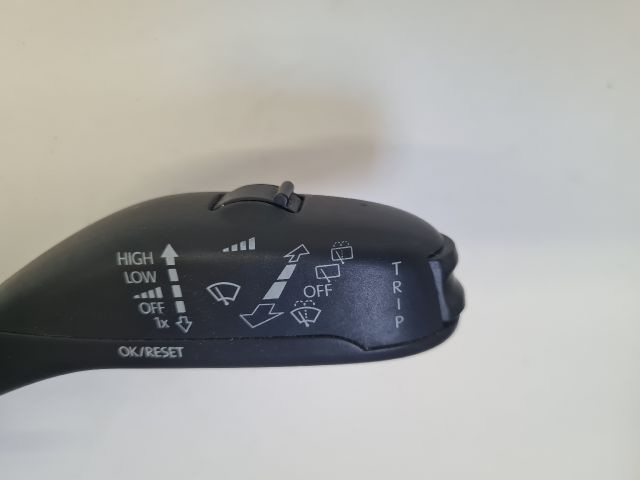 bontott VW POLO V Komplett Kormánykapcsoló (Bajuszkapcsoló)