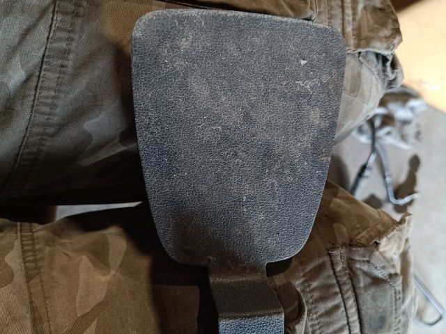 bontott VW POLO V Középső Kardánbox Burkolat