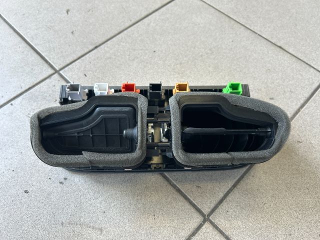 bontott VW POLO V Középső Szellőző