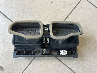 bontott VW POLO V Középső Szellőző