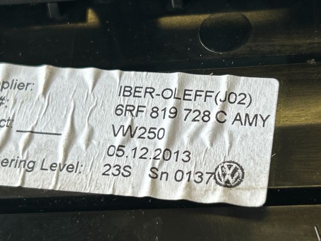 bontott VW POLO V Középső Szellőző