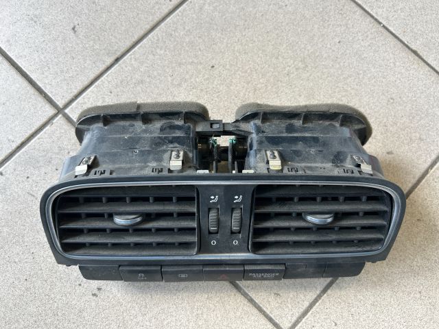 bontott VW POLO V Középső Szellőző