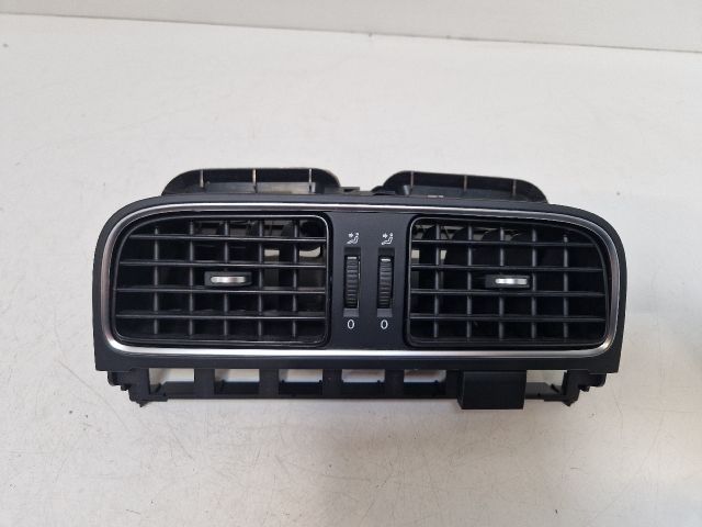 bontott VW POLO V Középső Szellőző