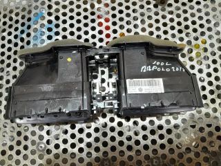 bontott VW POLO V Középső Szellőző