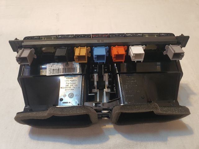 bontott VW POLO V Középső Szellőző