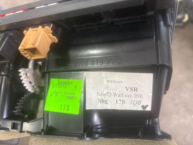 bontott VW POLO V Középső Szellőző