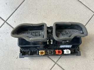 bontott VW POLO V Középső Szellőző