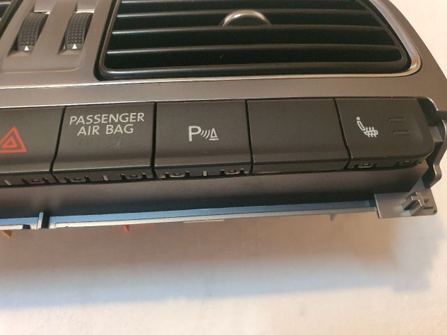 bontott VW POLO V Középső Szellőző