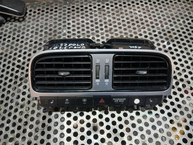 bontott VW POLO V Középső Szellőző
