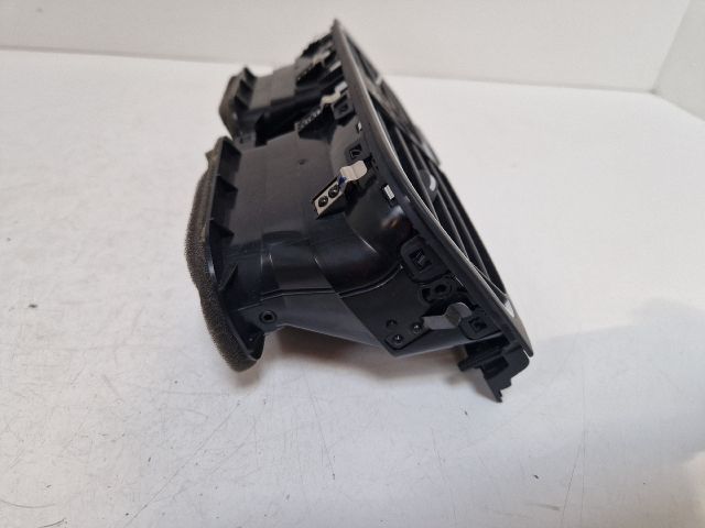 bontott VW POLO V Középső Szellőző