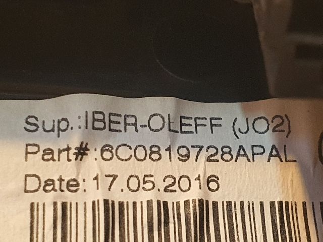 bontott VW POLO V Középső Szellőző