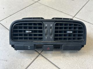 bontott VW POLO V Középső Szellőző