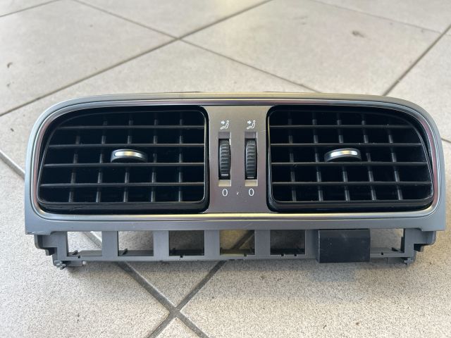 bontott VW POLO V Középső Szellőző