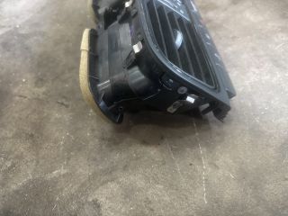 bontott VW POLO V Középső Szellőző