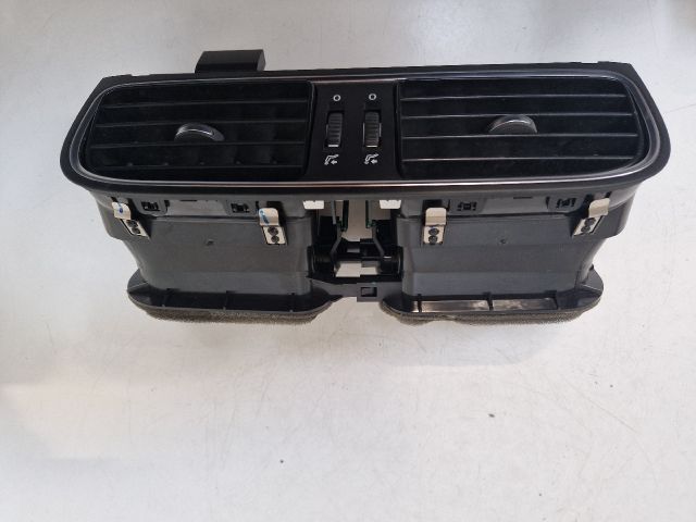 bontott VW POLO V Középső Szellőző