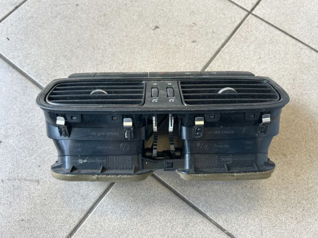 bontott VW POLO V Középső Szellőző