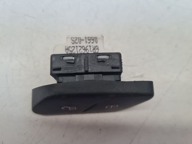 bontott VW POLO V Központizár Kapcsoló