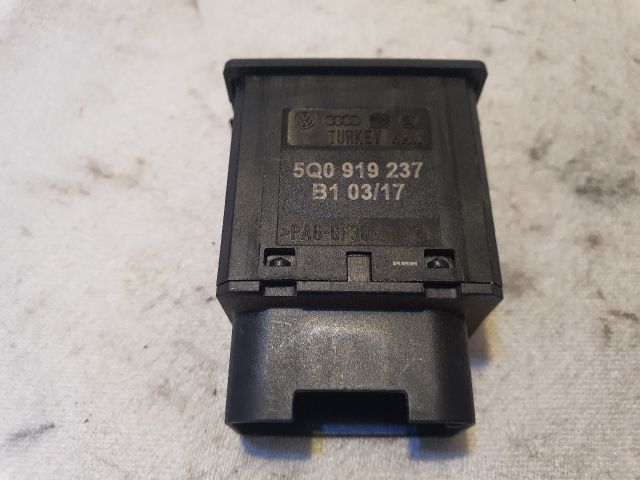 bontott VW POLO V Légzsák Kapcsoló