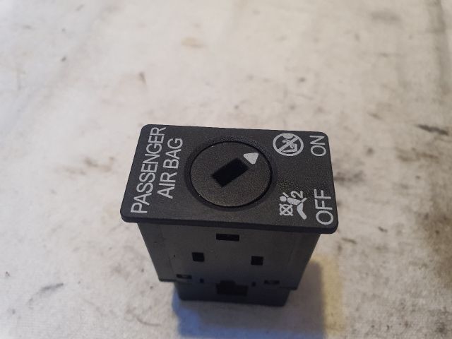 bontott VW POLO V Légzsák Kapcsoló