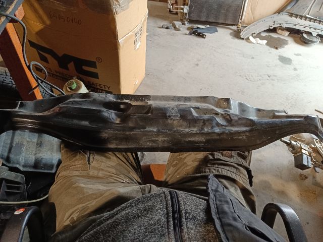 bontott VW POLO V Levélrács Tartó