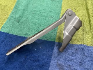 bontott VW POLO V Motorháztető Bal Zsanér