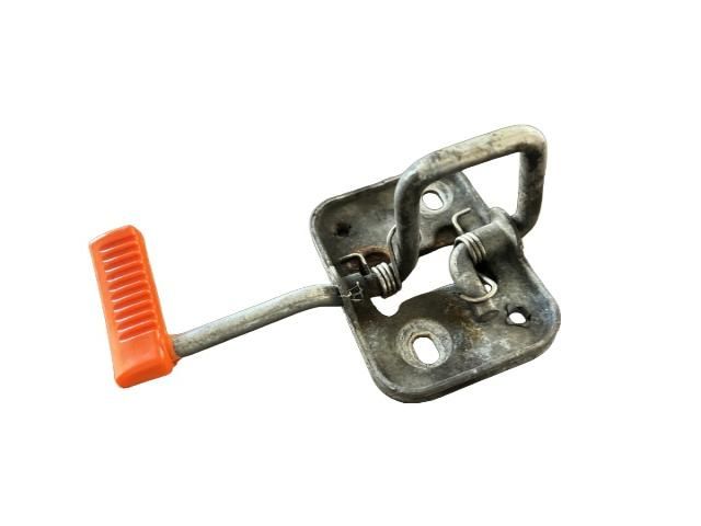 bontott VW POLO V Motorháztető Biztonsági Kampó