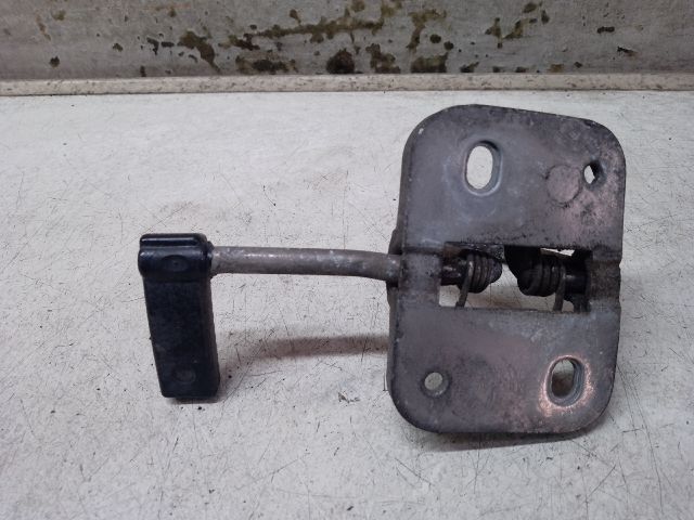 bontott VW POLO V Motorháztető Biztonsági Kampó