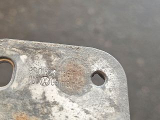 bontott VW POLO V Motorháztető Biztonsági Kampó