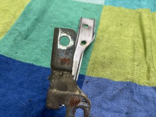 bontott VW POLO V Motorháztető Jobb Zsanér