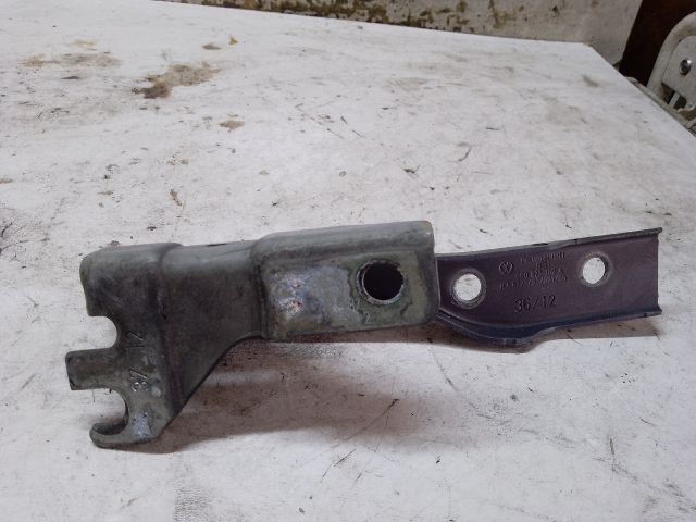 bontott VW POLO V Motorháztető Jobb Zsanér