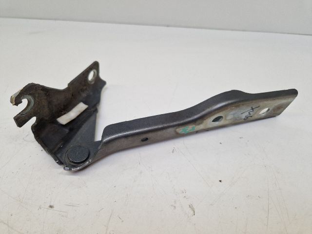 bontott VW POLO V Motorháztető Jobb Zsanér