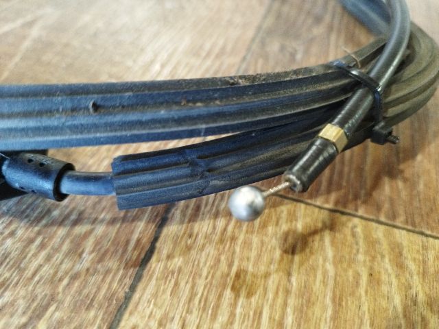 bontott VW POLO V Motorháztető Nyitó Bowden