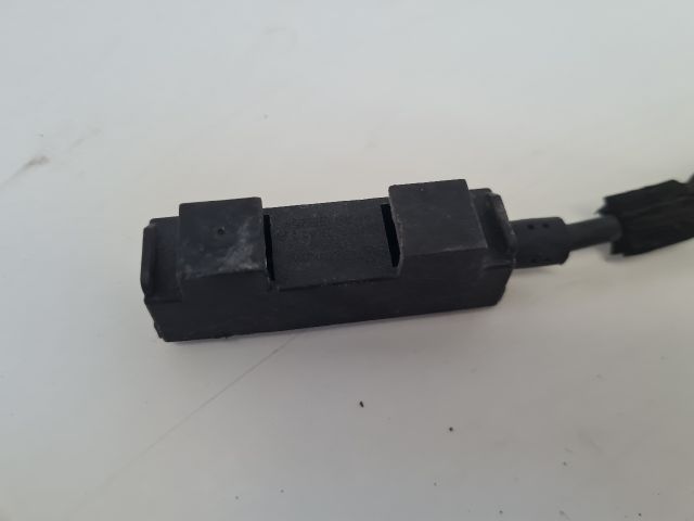 bontott VW POLO V Motorháztető Nyitó Bowden