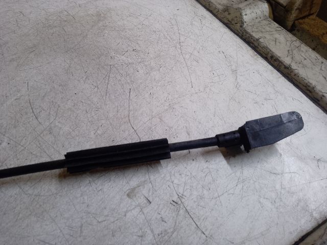 bontott VW POLO V Motorháztető Nyitó Bowden