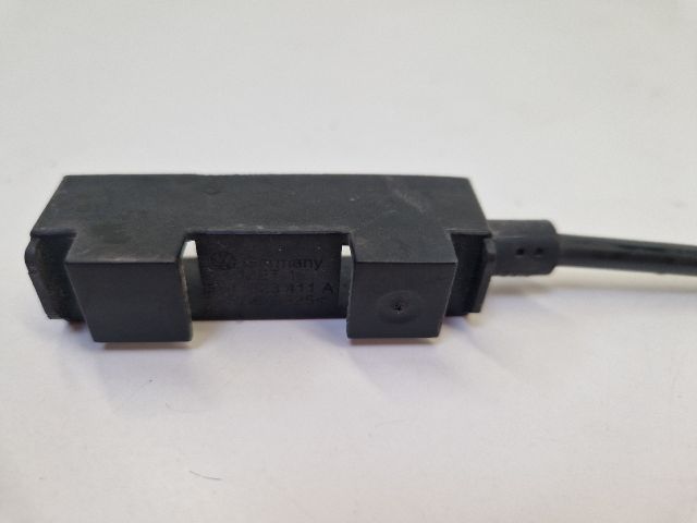 bontott VW POLO V Motorháztető Nyitó Bowden