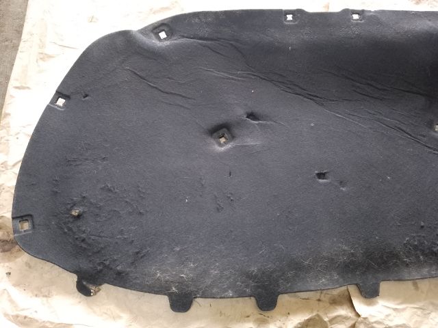 bontott VW POLO V Motorháztető Szigetelés