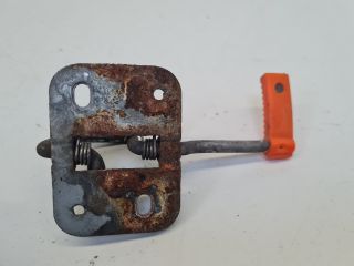 bontott VW POLO V Motorháztető Zárszerkezet